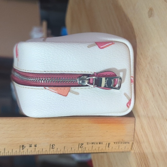 Coach Popsicle Pouch - Picture 6 of 7